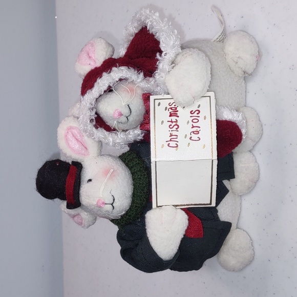 🎅Christmas Carolers🎄🤶 - Picture 1 of 8